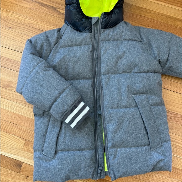 Brand New Gap Kids ColdControl Max Puffer Jacket Size Medium - Picture 2 of 5